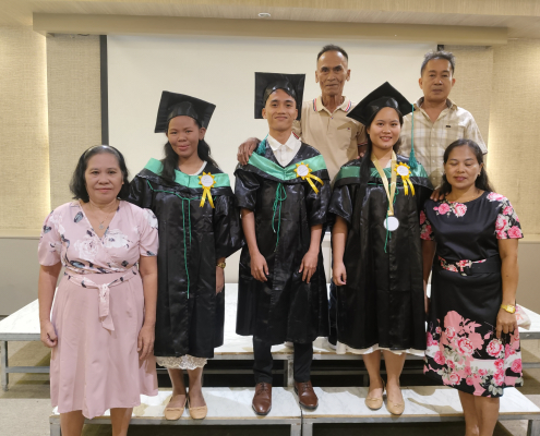 The Graduates with their Parents