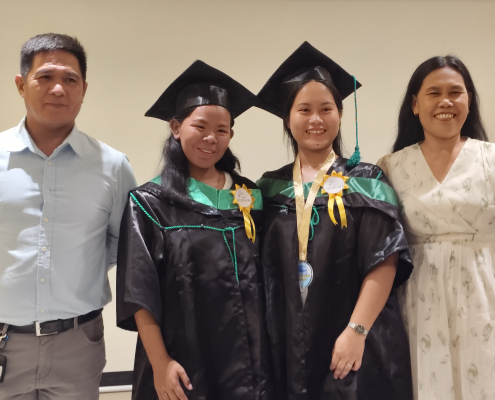 Tiffany & Robeyna with Pastors Willy and Rosemin Pontillas